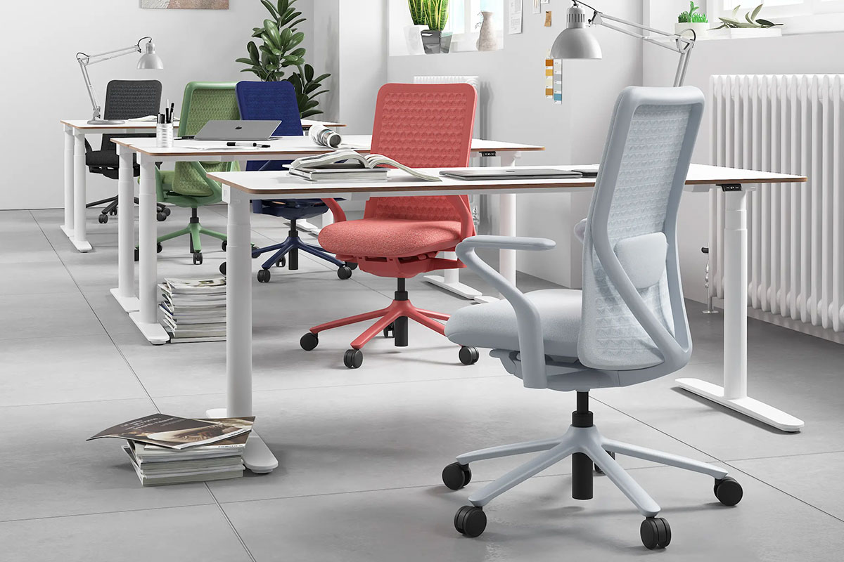 Ghế văn phòng lưng thấp Poly